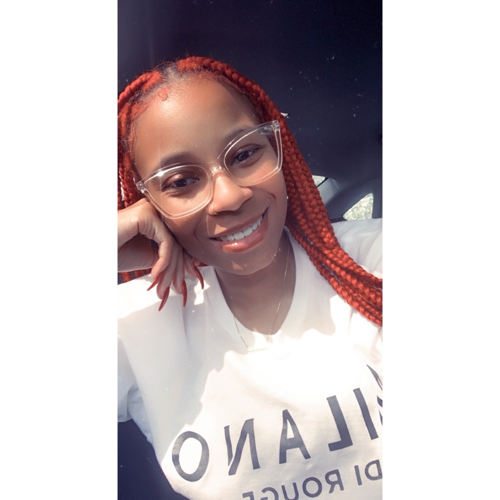 Meet your Posher, Lakendra
